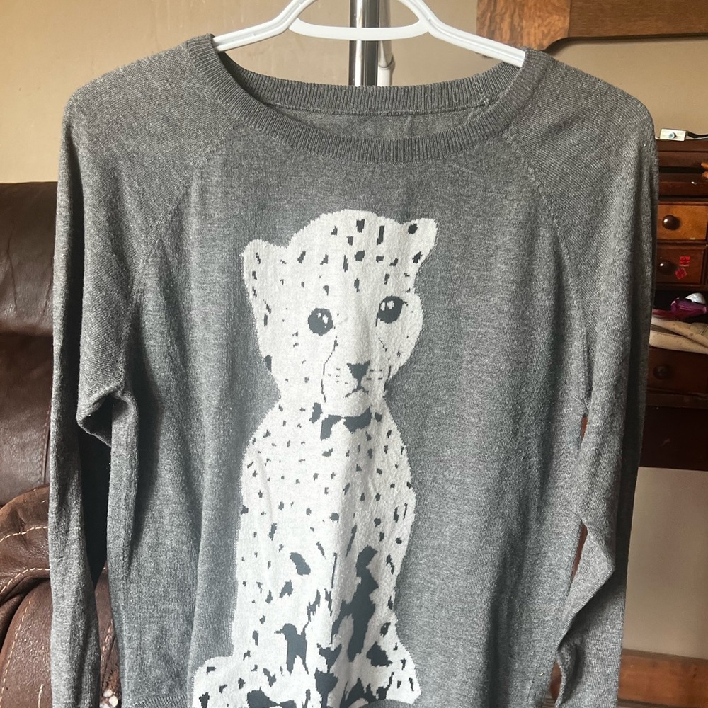 Wool baby leopard sweater